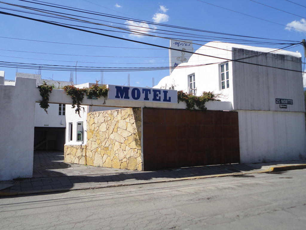 Motel Mykonos Puebla Extérieur photo